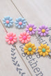 MATTE DAISY FLOWER STUD | 10E3022310