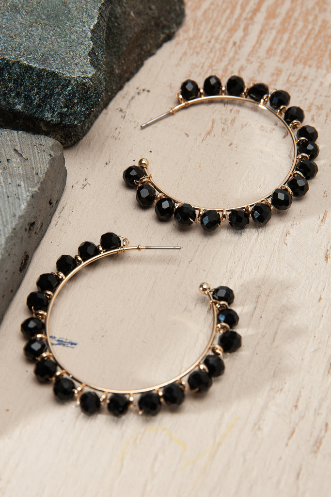 GLASS BEADED HOOP EARRINGS | 10E3031001