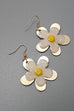 RESIN GOLD DAISY DROP EARRINGS | 80E755