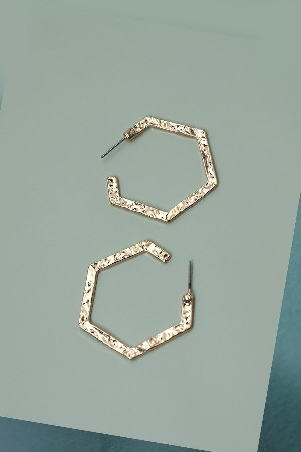 HAMMERED HEXAHON HOOP EARRINGS | 80E1615