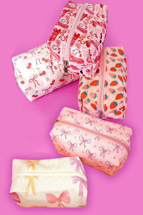 STRAWBERRY WESTERN BOW MAKEUP COSMETIC POUCH BAG | 40P544