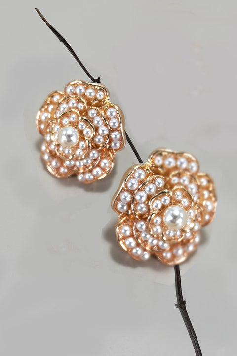 BLOOMING FLOWER PEARL TITANIUM POST STUD EARRINGS | 80E5788