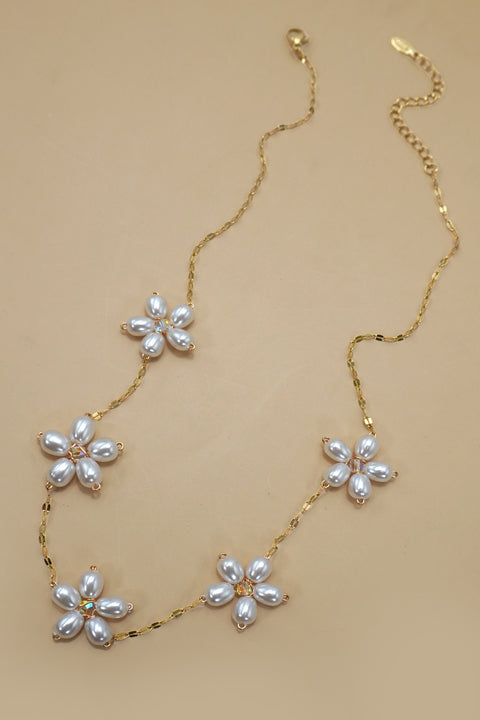 18K STAINLESS STEEL TARNISH PEARL FLOWER NECKLACE | 40NK9417