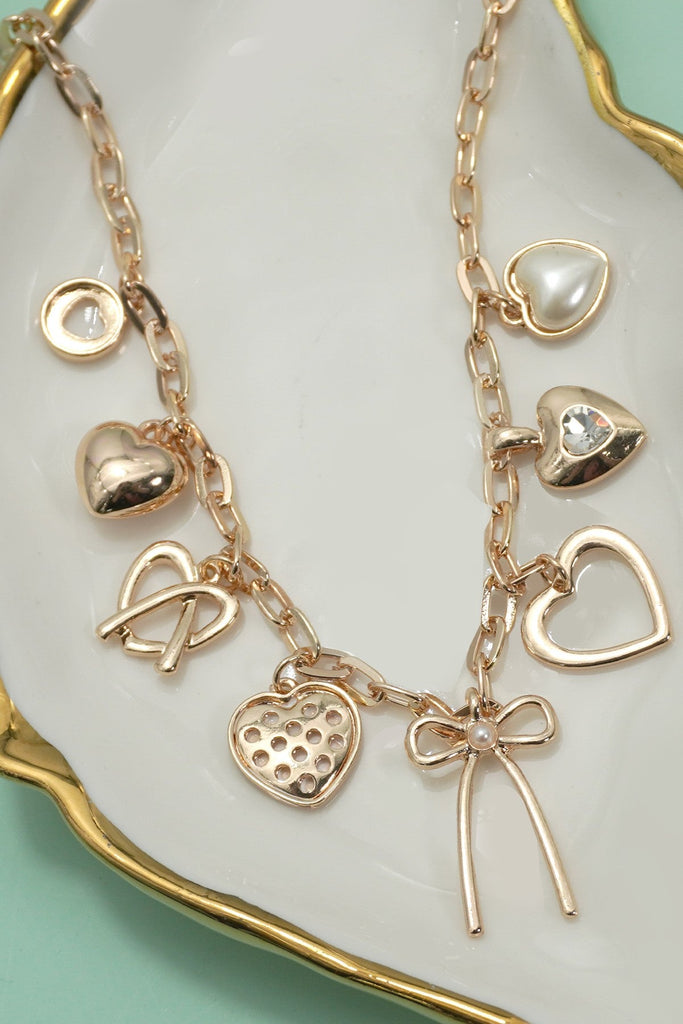 CHARM NECKLACE-BOW MULTI HEARTS PEARL CHARMS | 80N91426