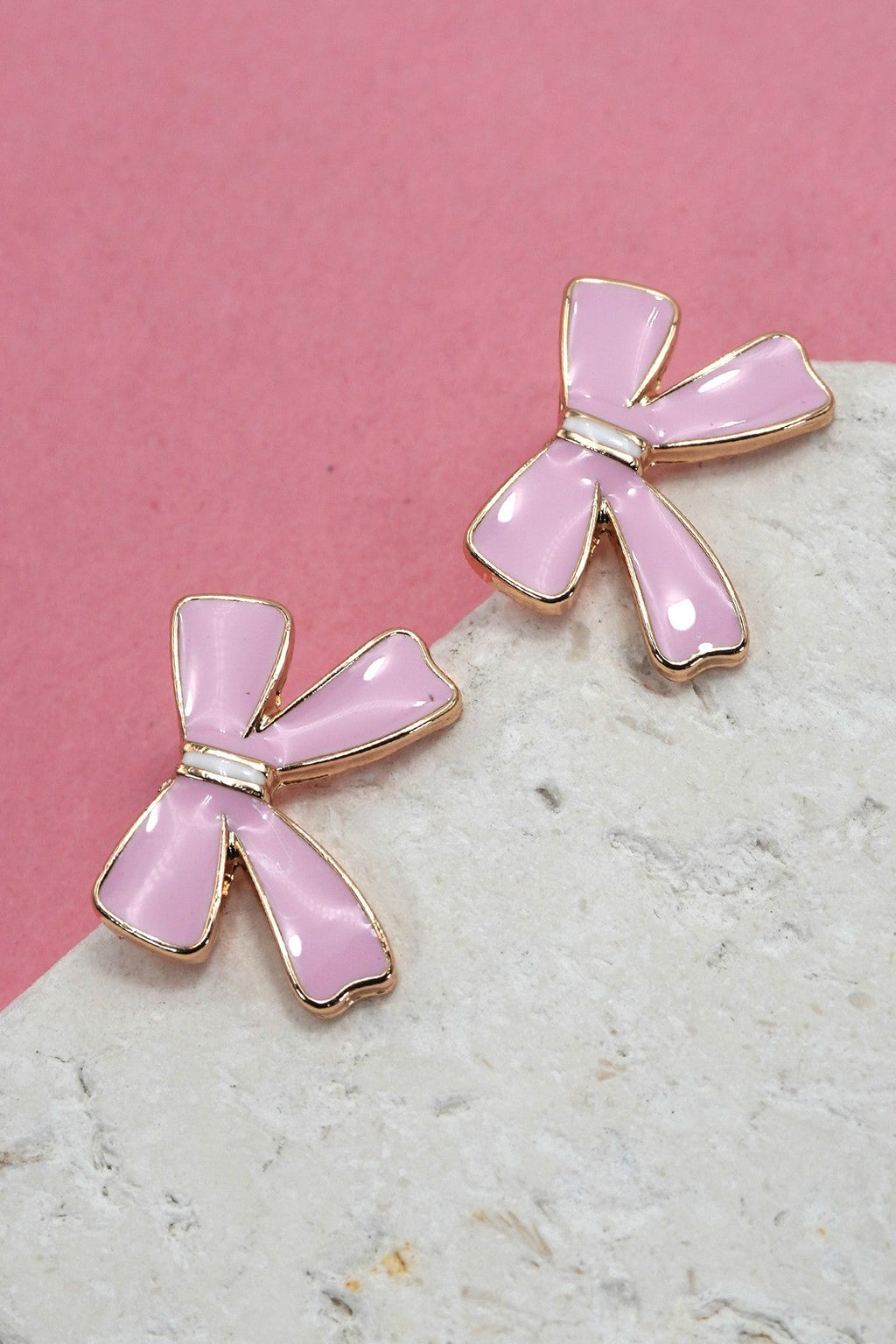 CLASSIC CHARMING PINK BOW EARRINGS | 31E50526