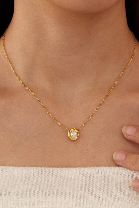 18K STAINLESS STEEL TARNISH FREE PEARL NECKLACE | 40NK9544