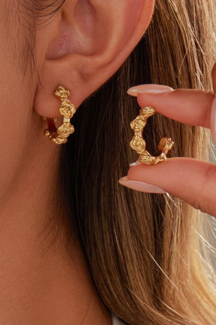 18K STAINLESS STEEL WATERPROOF TARNISH FREE HOOPS | 40E400