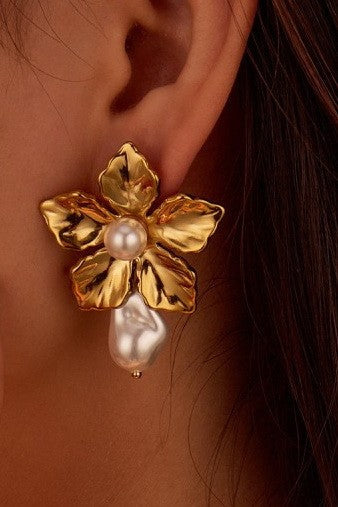 18K STAINLESS STEEL TARNISH FREE FLOWER EARRINGS | 40E423