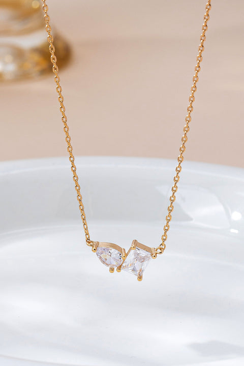 Teardrop Rectangle Crystal Pendant Necklace | 80N92666