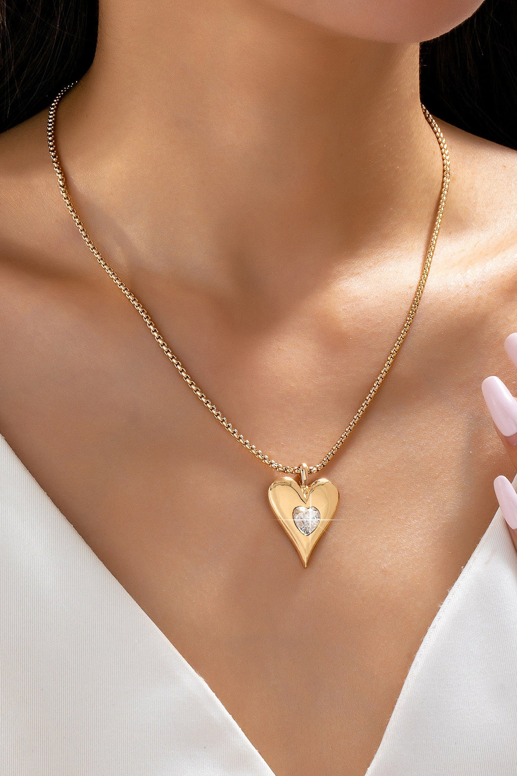 Gold-Tone Heart Pendant Necklace | 80N92699
