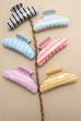 JUMBO STRIPE PLAID OVAL HAIR CLAW CLIPS | 40H1069
