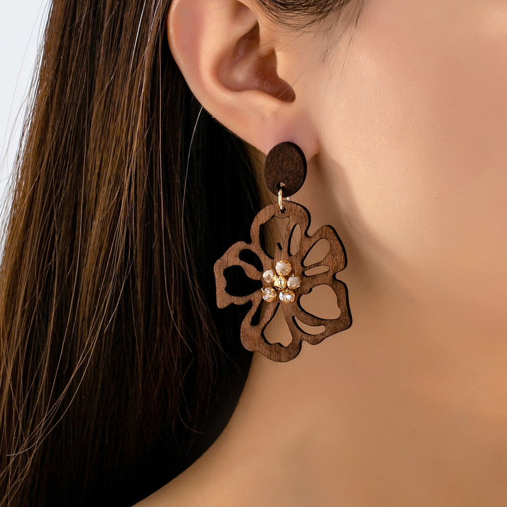 Wooden Floral Drop Earrings | 80E62153