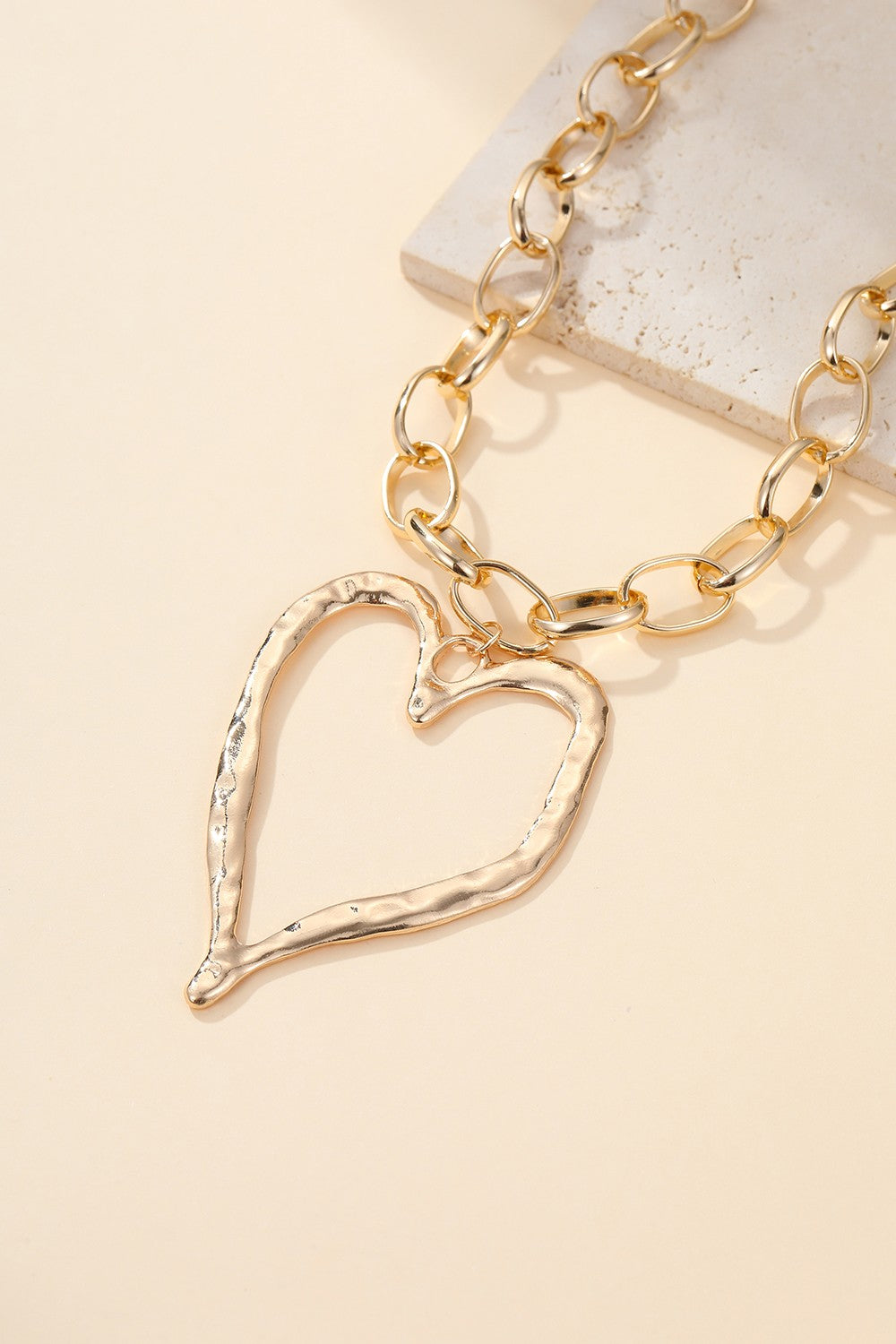 Statement Hammered Open Heart Necklace | 40NK9698