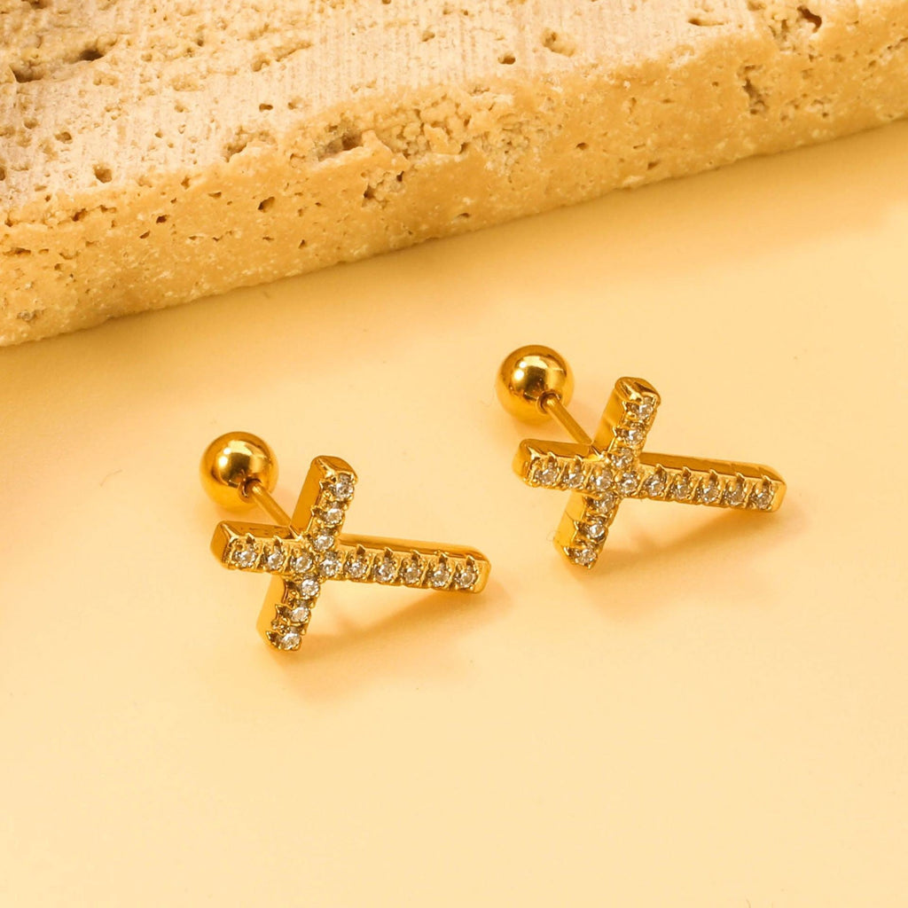 18K STAINLESS STEEL TARNISH FREE CROSS EARRINGS | 40E508