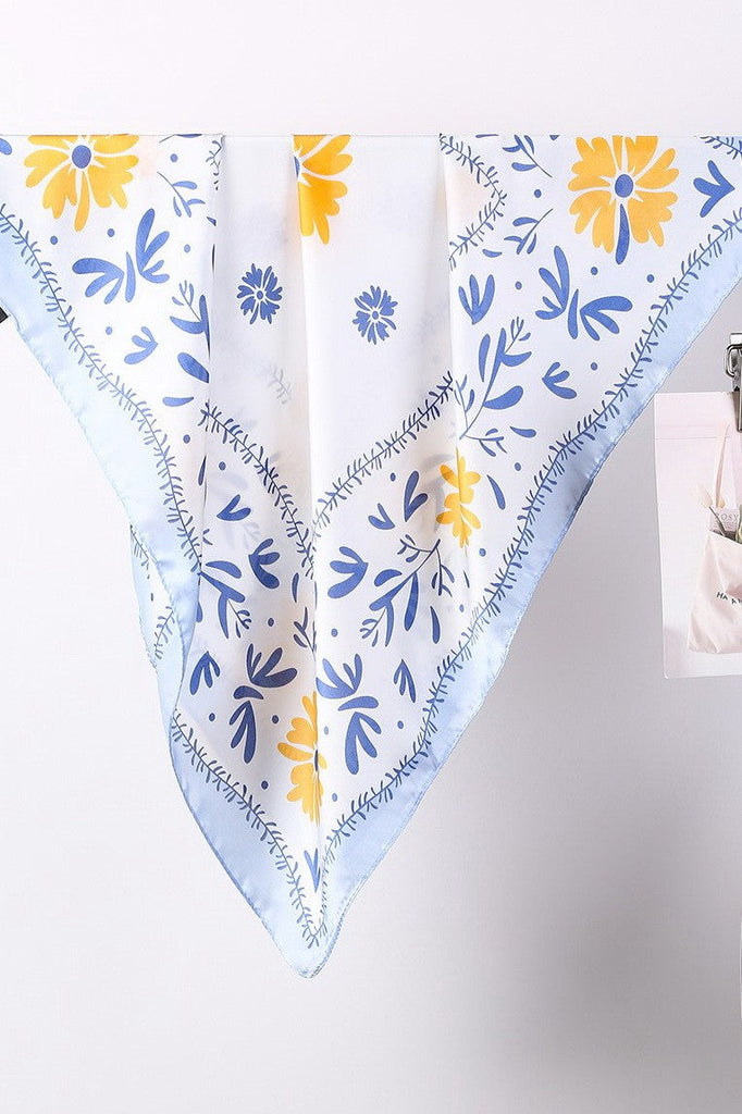 Floral Print Silk-Finish Bandana Scarf | 40SC719