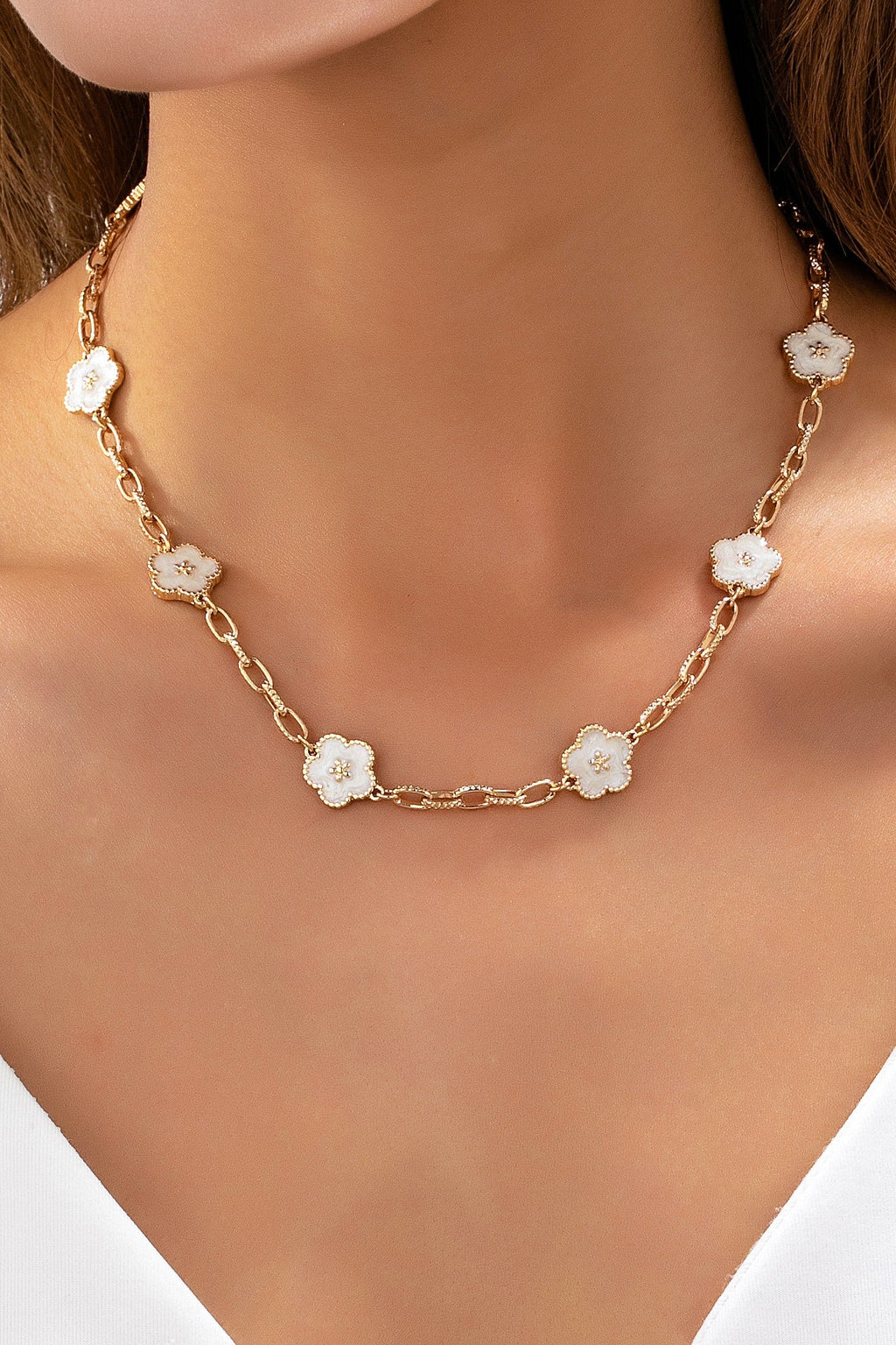 Vintage-Inspired White Enamel Floral Station Necklace | 80N93188