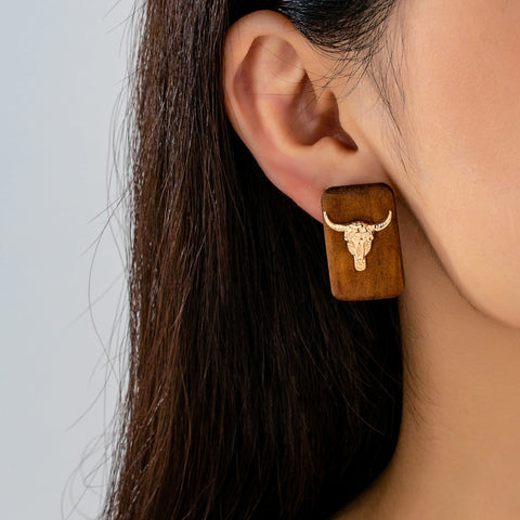 Wood Rustic Longhorn Bull Stud Earrings | 80E62395