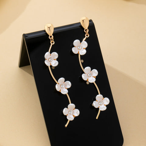 Mother of Pearl Flower Vine Drop Earrings | 80E62398