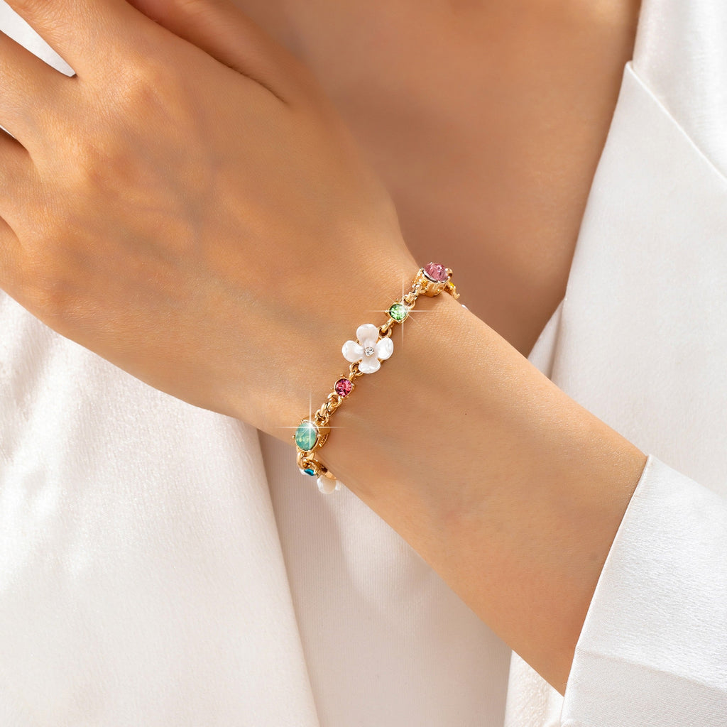 Floral Multi Gem Charm Bracelet | 80B1813