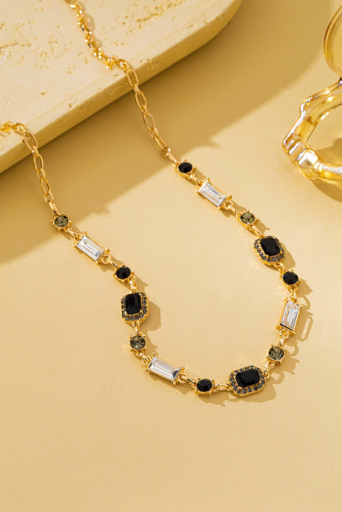 Geometric Black Crystal Baguette Necklace | 80N93313