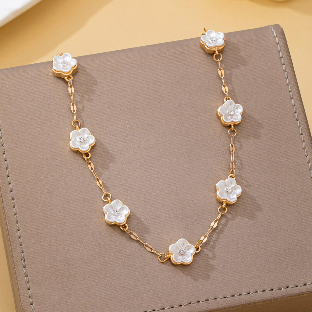 Mother-of-Pearl Floral Station Necklace | 80N93396