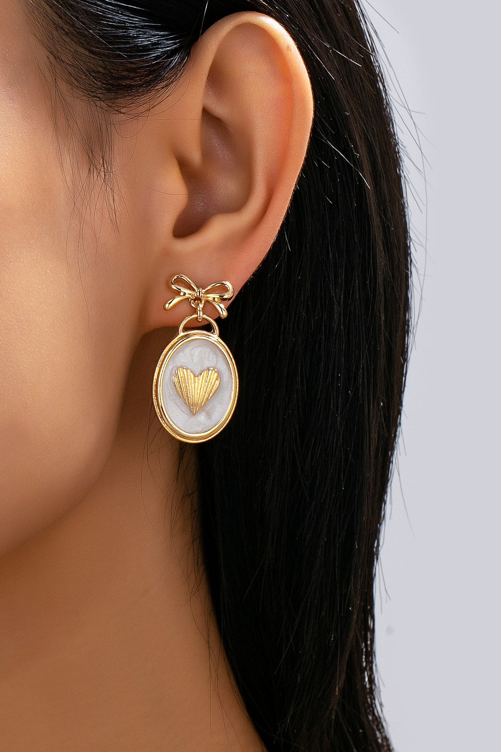 Enamel Oval Gold Heart Bow Drop Earrrings | 80E62589