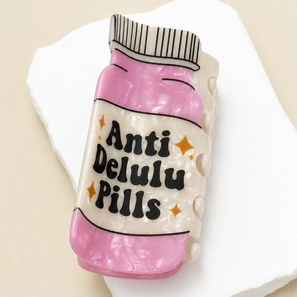 ANTI DELULU PILLS HAIR CLAW | 40H1152