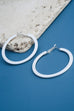Matte hoop earring | 47E13516