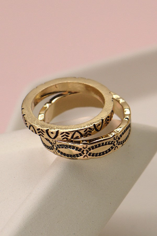 ANTIQUE CARVED DUO RING  31R22003