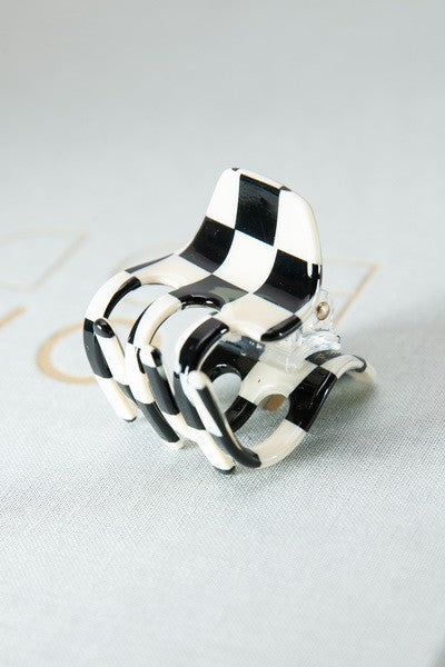 CELLULOSE SOLID TORT CHECKER HAIR CLAW CLIPS | 40H538