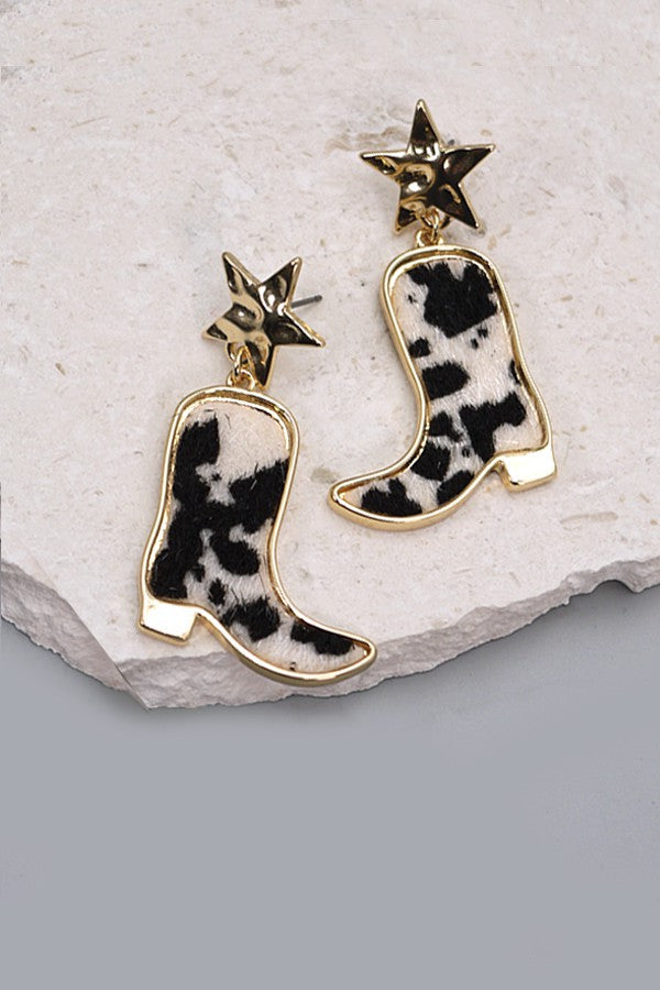 ANIMAL LEATHER BOOTS STAR POST EARRINGS | 10E3060201